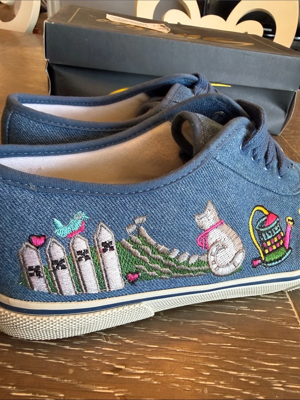 Sebastino sneakers vintage Denim Embroidered country Garden women’s 8